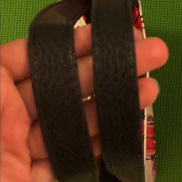 Gorgeous Handbag- Women - Leather - Picture 6 of 8